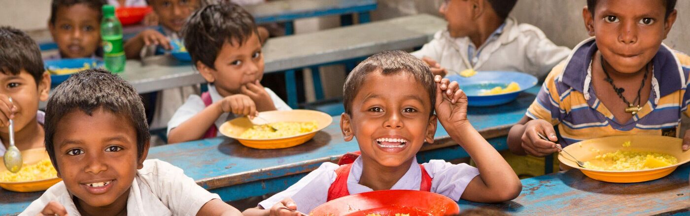 Kinder in Dhaka © Maurice Ressel Zakat berechnen 2024