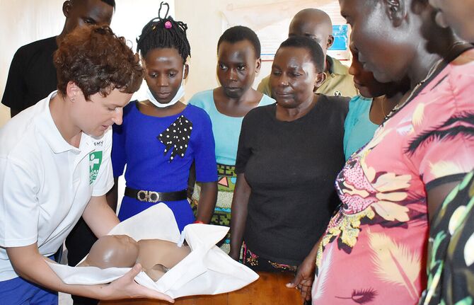 Medizinische Hilfe für Familien in Uganda