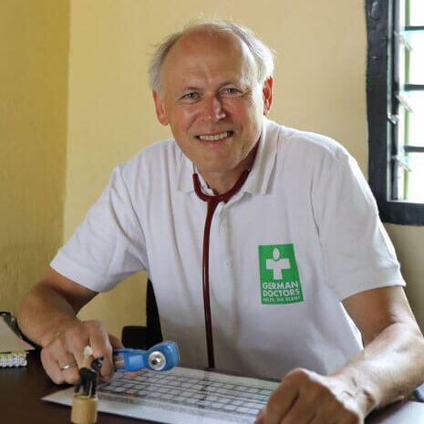 Dr. Wienand Lange engagiert sich für die German Doctors