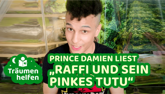 Prince Damien Ritzinger liest „Raffi und sein pinkes Tutu“